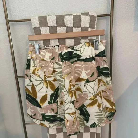 O.P.T SHORTS SIZE LARGE - Picture 6 of 6